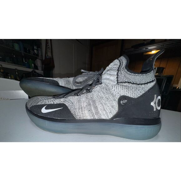 Kevin Durant Kd11 Zoom Nike Sneakers Size 13 Preowned in great condition - Picture 3 of 8